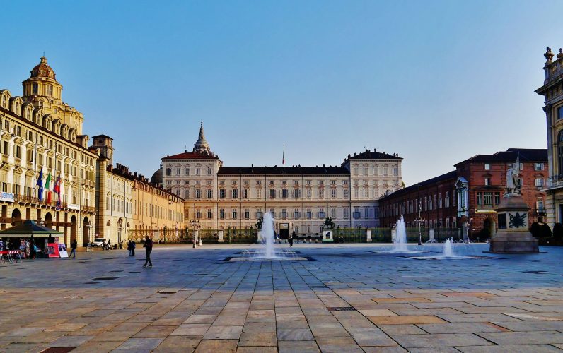 Torino_Piazza_Castello_verano